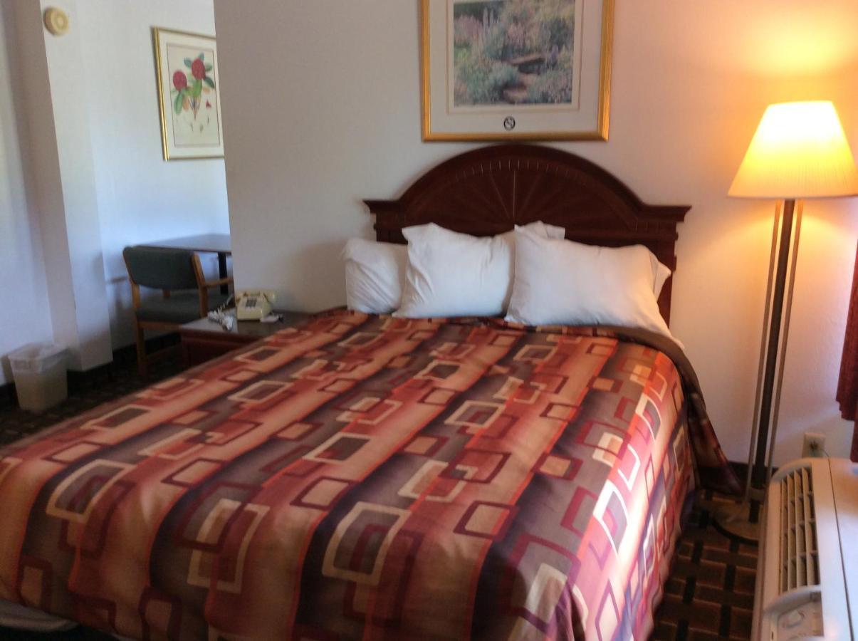 Adrian Inn 외부 사진